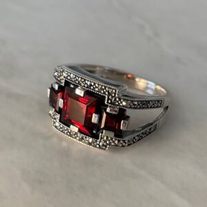 art-deco-ring-natural-garnet